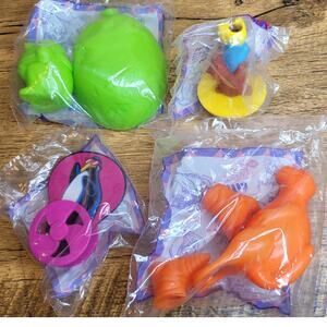 DQ Dairy Queen Fun Pals 4 Complete Set Bearly Bob Popalong Waddles Smileosarus